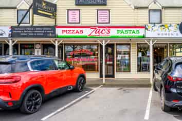 Entry level investment in the heart of Kumeu