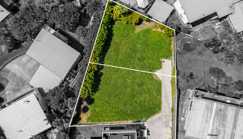 15B & C Speedy Crescent, Hillcrest