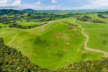 207 Aponga Stream Road, Purua