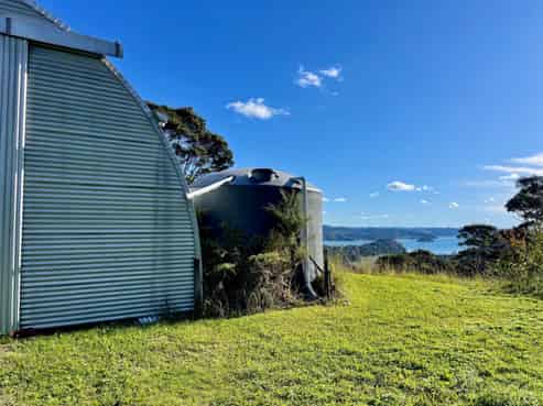 190 Aucks Road, Russell