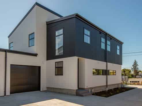 2/38 Wildberry Street, Woolston