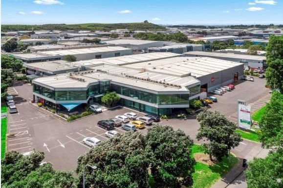 137sqm of Office on Hugo Johnston - Vista 5