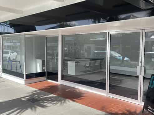 Retail/Cafe as part of gym