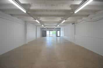 Kingsland Office Warehouse