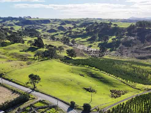 320A Babylon Coast Road, Dargaville