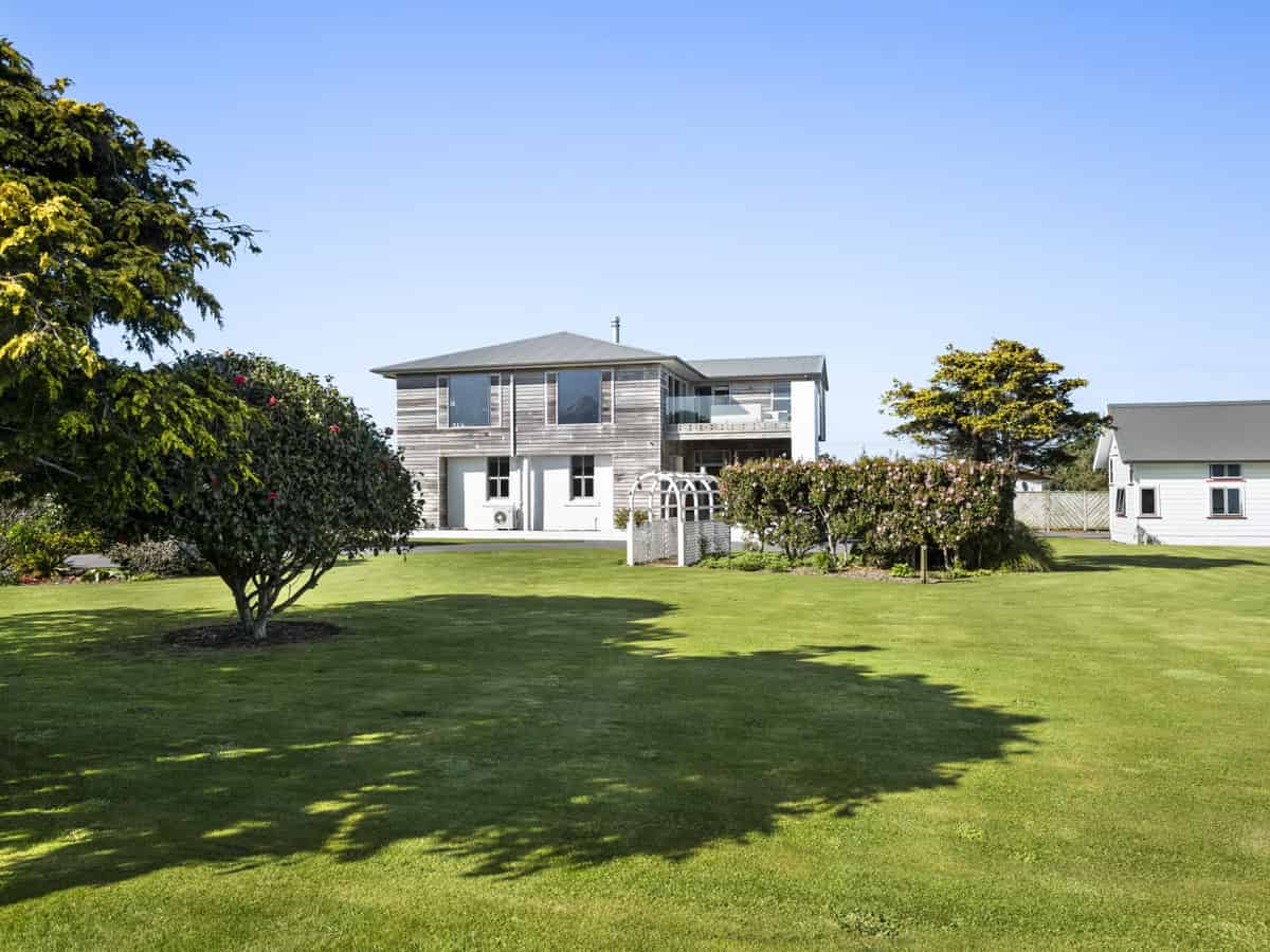 Opunake Homes and Real Estate for Sale realestate.co.nz