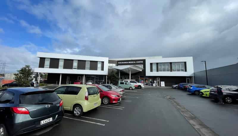 11/13 Cortina Place, Pakuranga