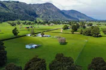 166 East Takaka Road, East Takaka