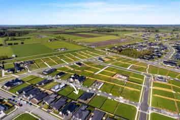 14 McCaw road, Lincoln