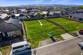 14 McCaw road, Lincoln