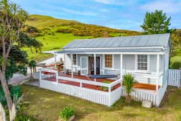 3 Hokianga Harbour Drive, OPONONI