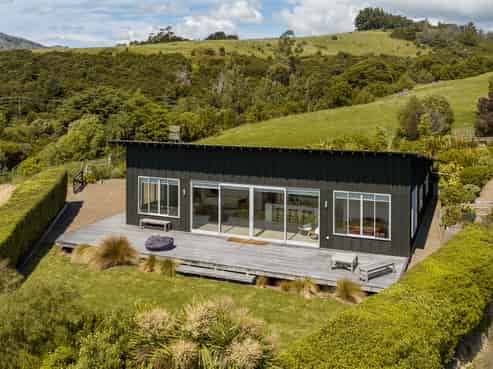 108 Bayview Road, Charteris Bay