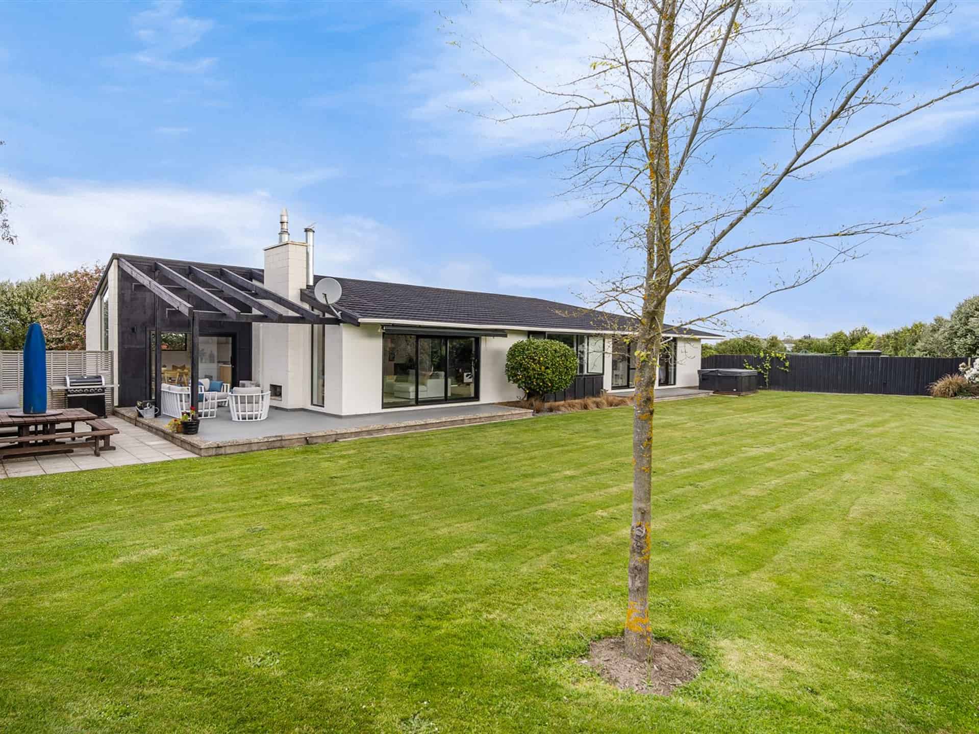 Waikuku Homes and Real Estate for Sale realestate.co.nz