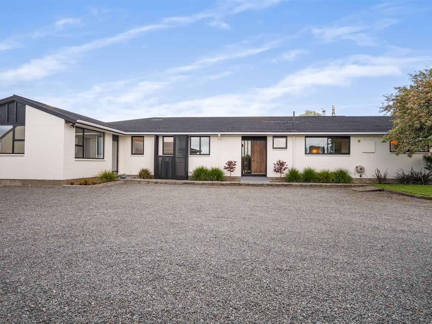 Waikuku Homes and Real Estate for Sale realestate.co.nz