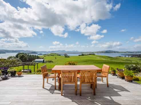 62 Atkins Road, Portland