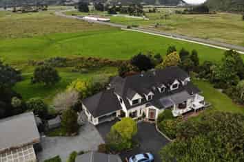 Oak Lodge Bed and Breakfast 