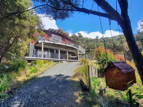 8A Schoolhouse Bay Road, Kawau Island
