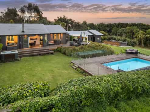 205 Fuller Road, South Head