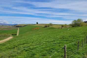  Peaks Road, Windsor