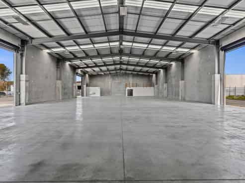 Superb Southbrook Industrial Opportunity