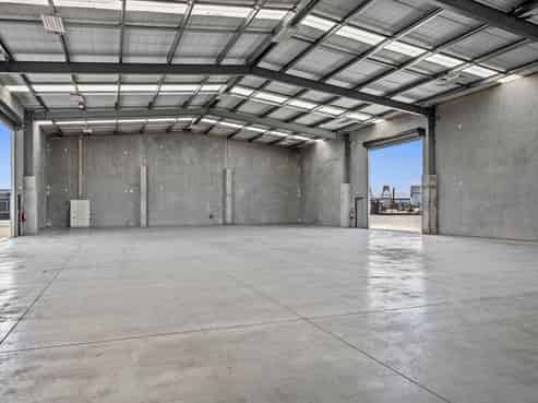 Superb Southbrook Industrial Opportunity