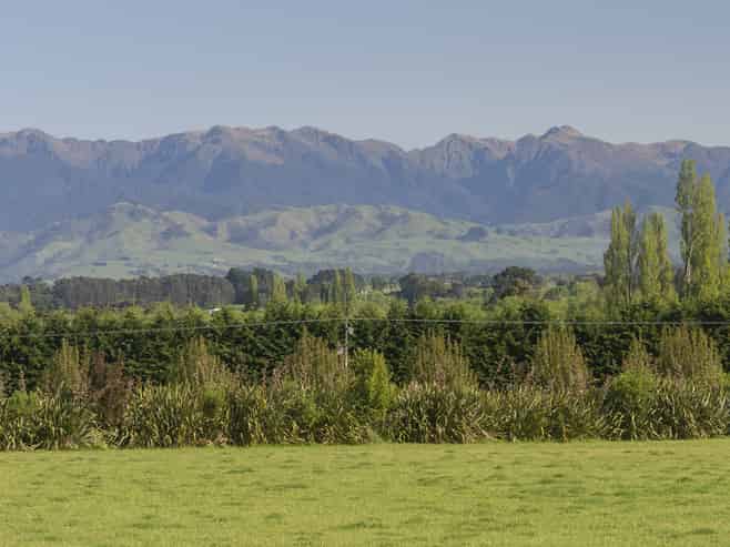 9/ Admiral Road, Carterton