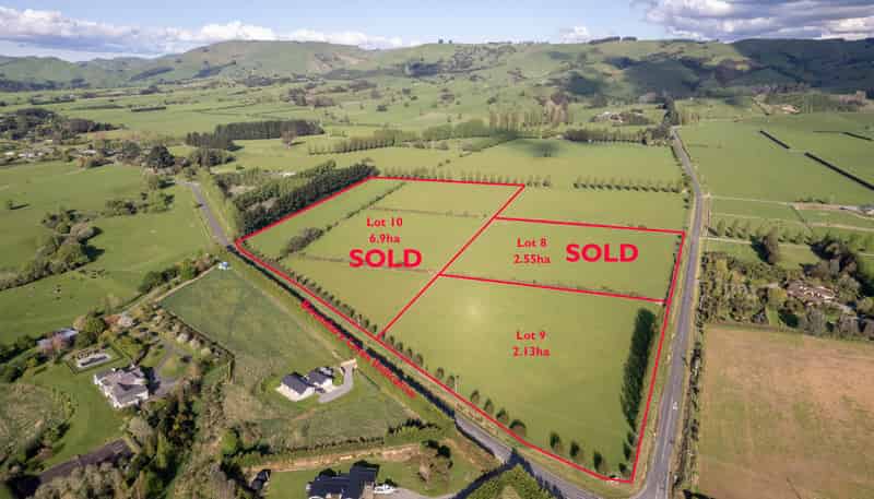 9/ Admiral Road, Carterton