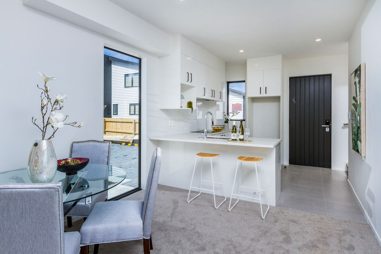 Freehold title in heart of Massey - Aanzicht 3
