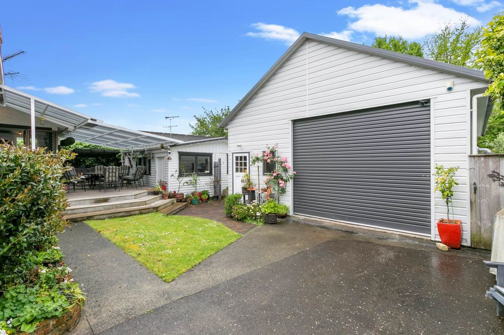 Sold 657 Mount Albert Road, Royal Oak realestate.co.nz