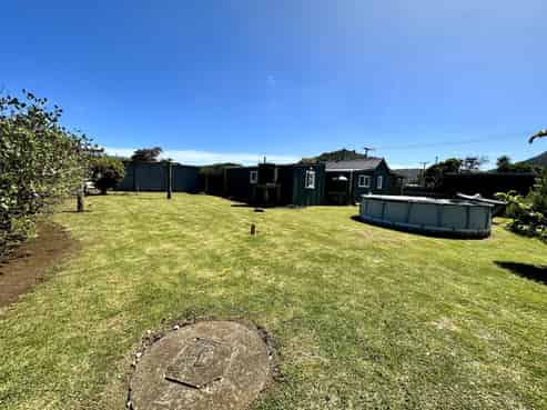 12 Briscoe Street, Awakino