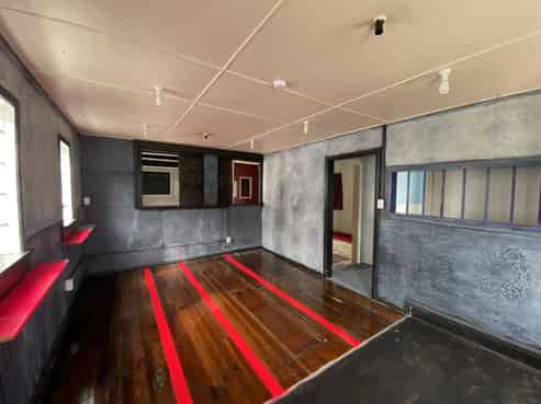 Affordable studio/office Princess Street