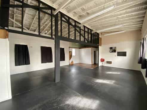Affordable studio/office Princess Street