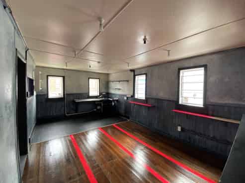Affordable studio/office Princess Street