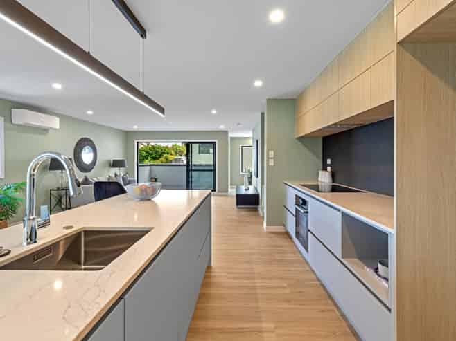 42-44 Byron Avenue, Takapuna