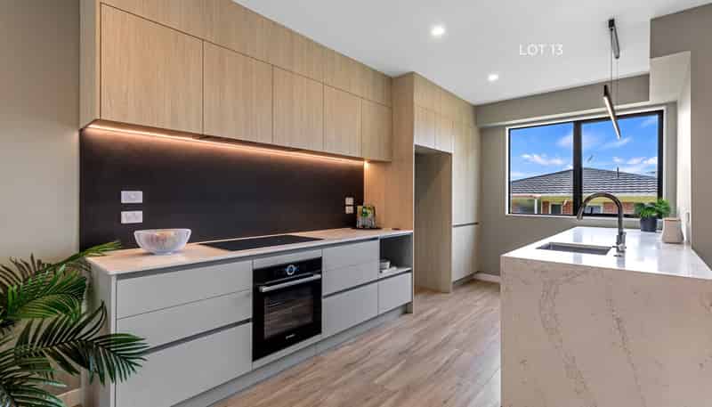 42-44 Byron Avenue, Takapuna