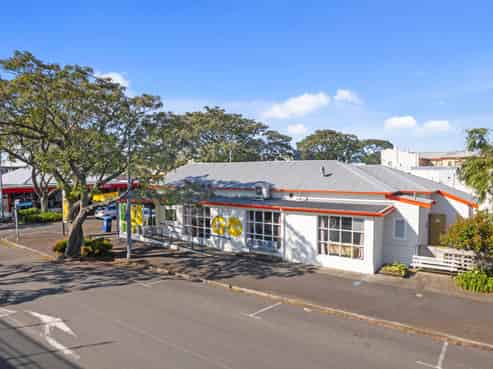 Frankton Iconic Corner - Owner Occupy Opportunity