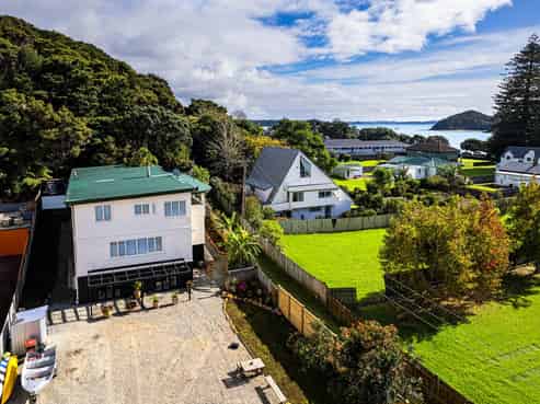 11 Kings Road, Paihia