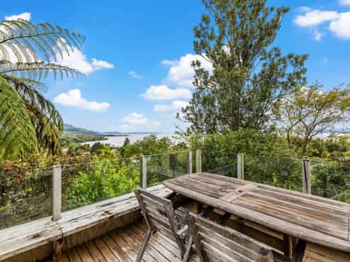 24 Hauraki Terrace, Pukawa