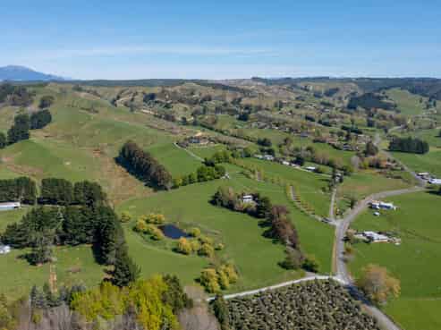 231 Redwood Valley Road, Redwood Valley