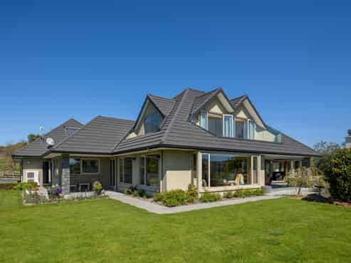231 Redwood Valley Road, Redwood Valley