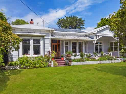 35 Ihupuku Street, Waitotara