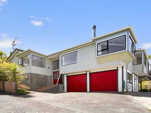 16 Westpoint Avenue, Harbour View