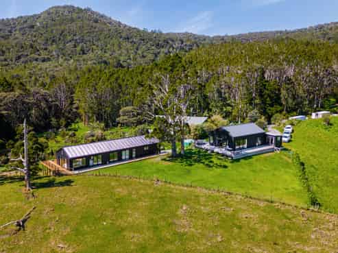 42A Upland Road, Huia