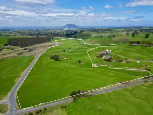140 Tuhingamata Road , Oruanui