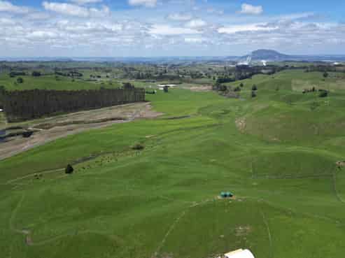140 Tuhingamata Road , Oruanui