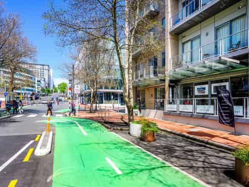 CBD Viaduct office – invest or owner occupy