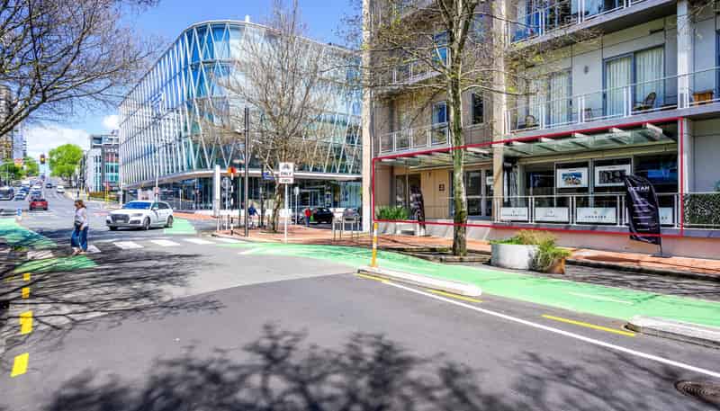 GR/16 Market Place, Auckland Central
