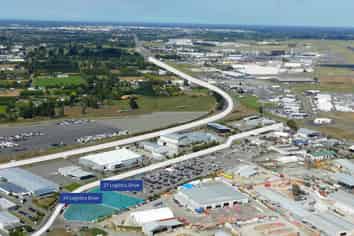 1,000-5,500sqm Sealed Yard- Airport Precinct