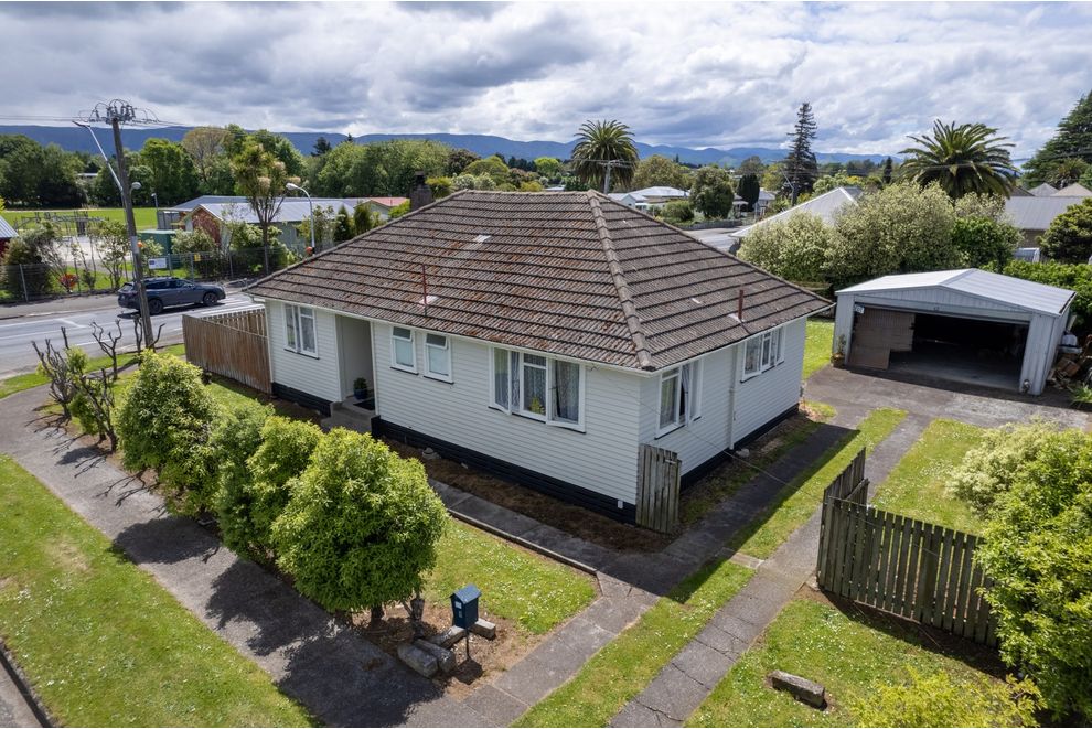 1 Robertshawe Crescent, Dannevirke, Tararua For Sale realestate.co.nz