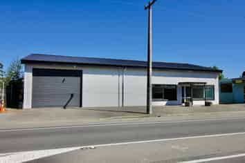 Main street location - three months’ rent free!
